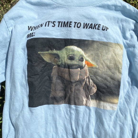 Star Wars Long Sleeve Yoda Shirt Size: Small - Picture 3 of 4
